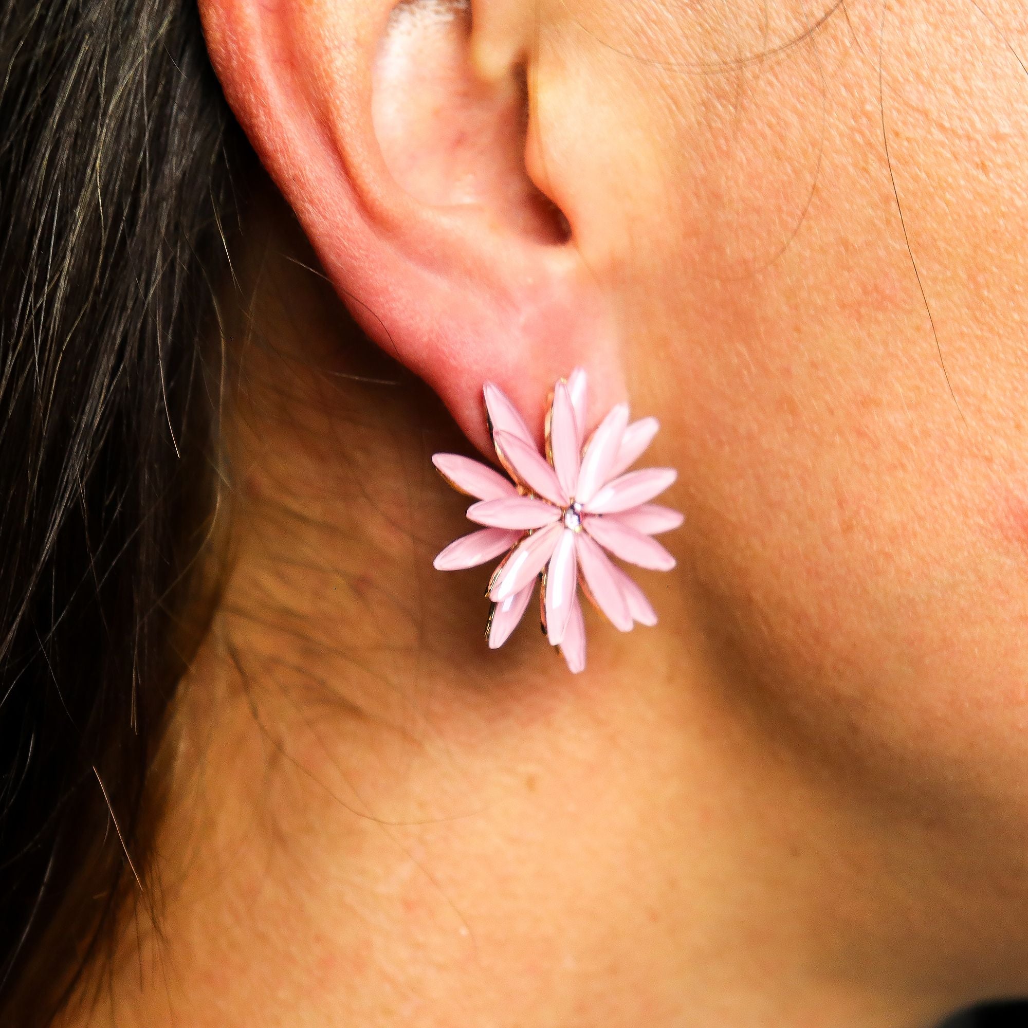 Soft Pink - Vintage Glass - Flowers - Earrings