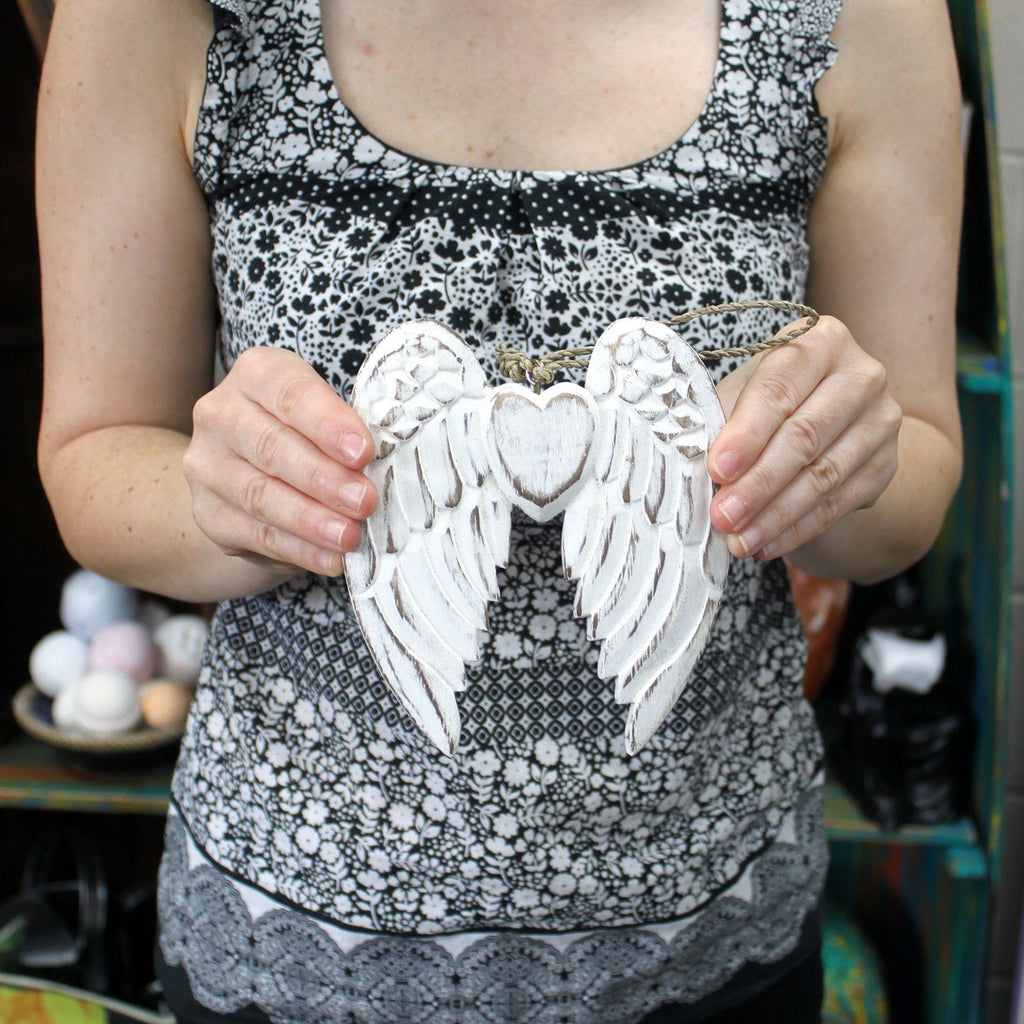 Hand-Carved Vintage Distressed Angel Wings in White-Washed Wood, Unique Wall or Shelf Decoration, Customizable Blackboard Back
